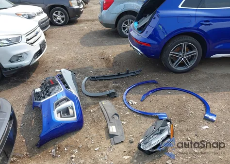 2022 Audi Q5 Prestige 55 Tfsi E S Line Quattro S Tronic z USA, uszkodzony, nr VIN WA1F2AFY0N2068747